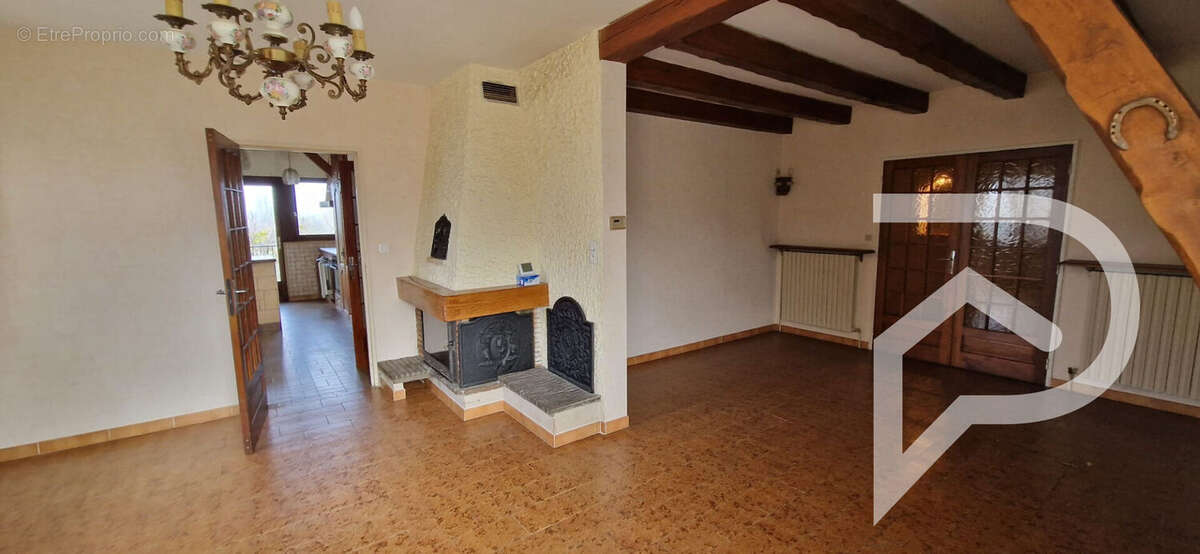 Maison à AMANVILLERS