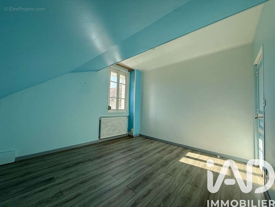 Photo 9 - Maison à COMPIEGNE