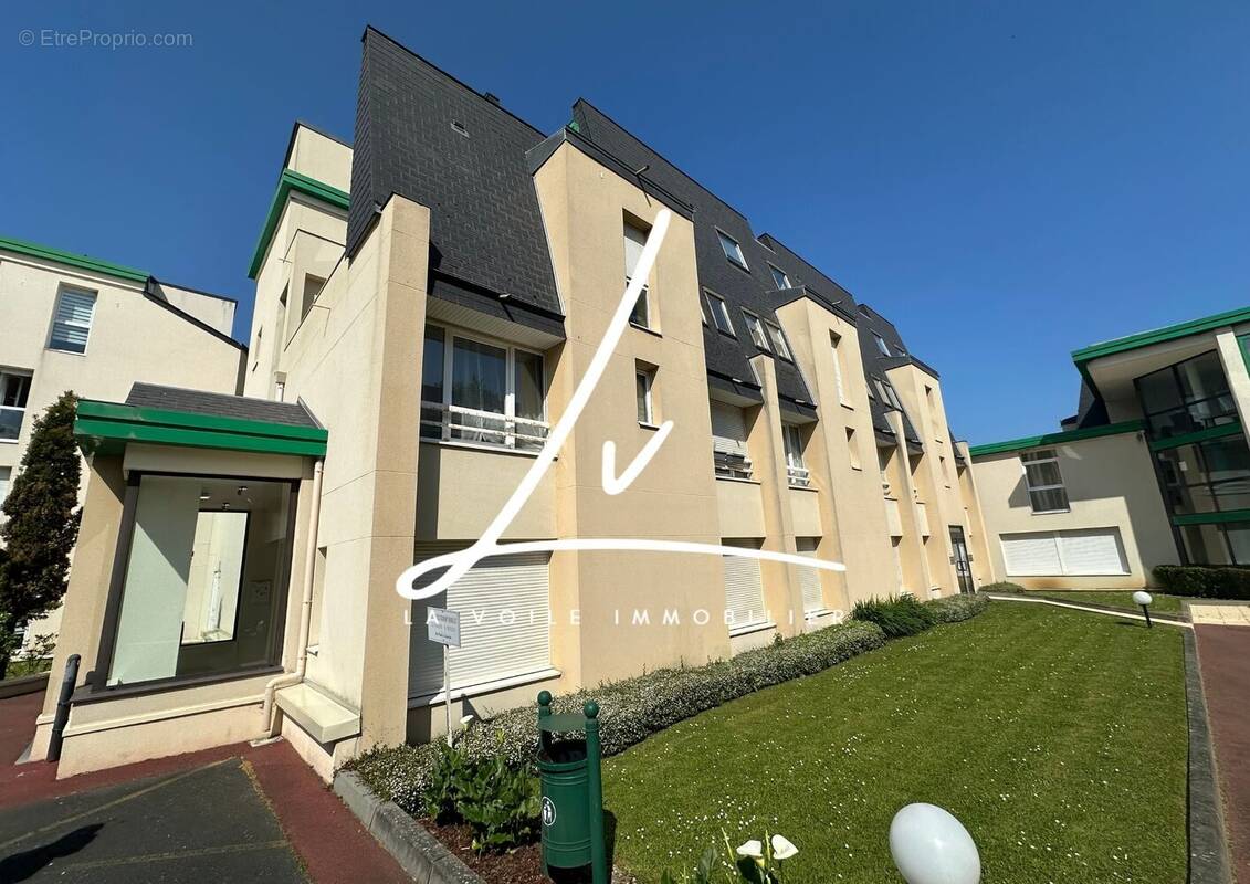 Appartement à EPRON