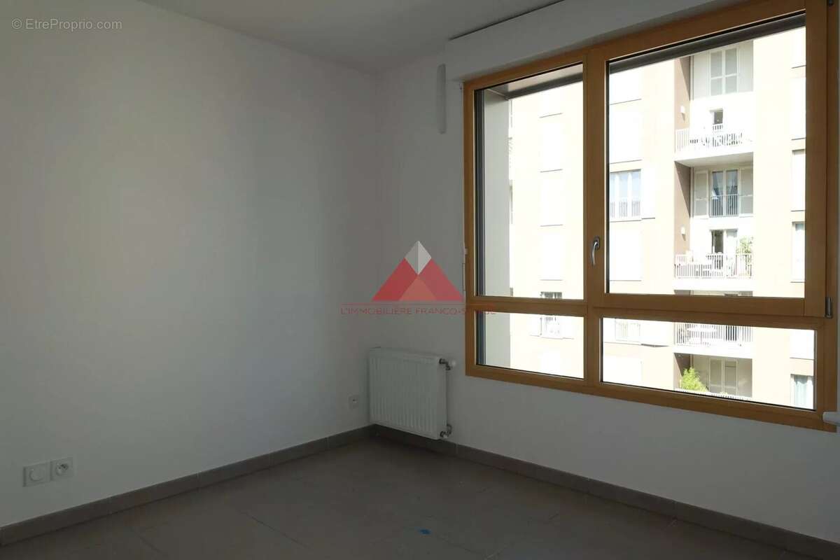 Appartement à LYON-8E