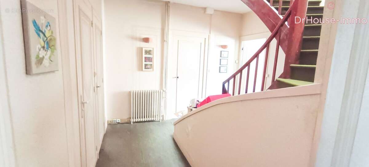 Maison 195 m² à Thouars  - photo 68