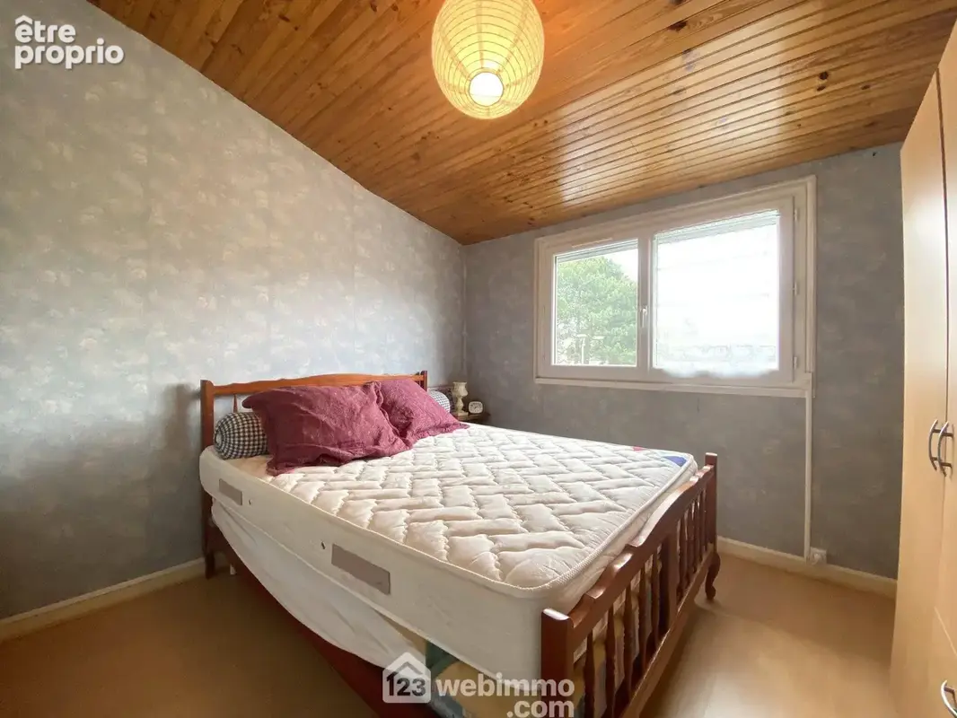 une première chambre...