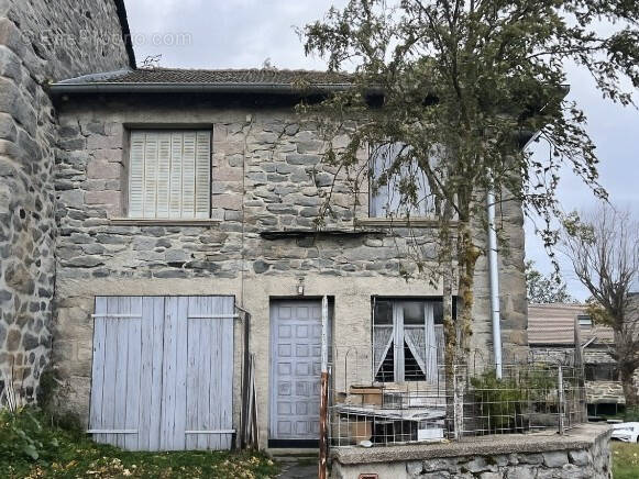 Maison à MONTUSCLAT