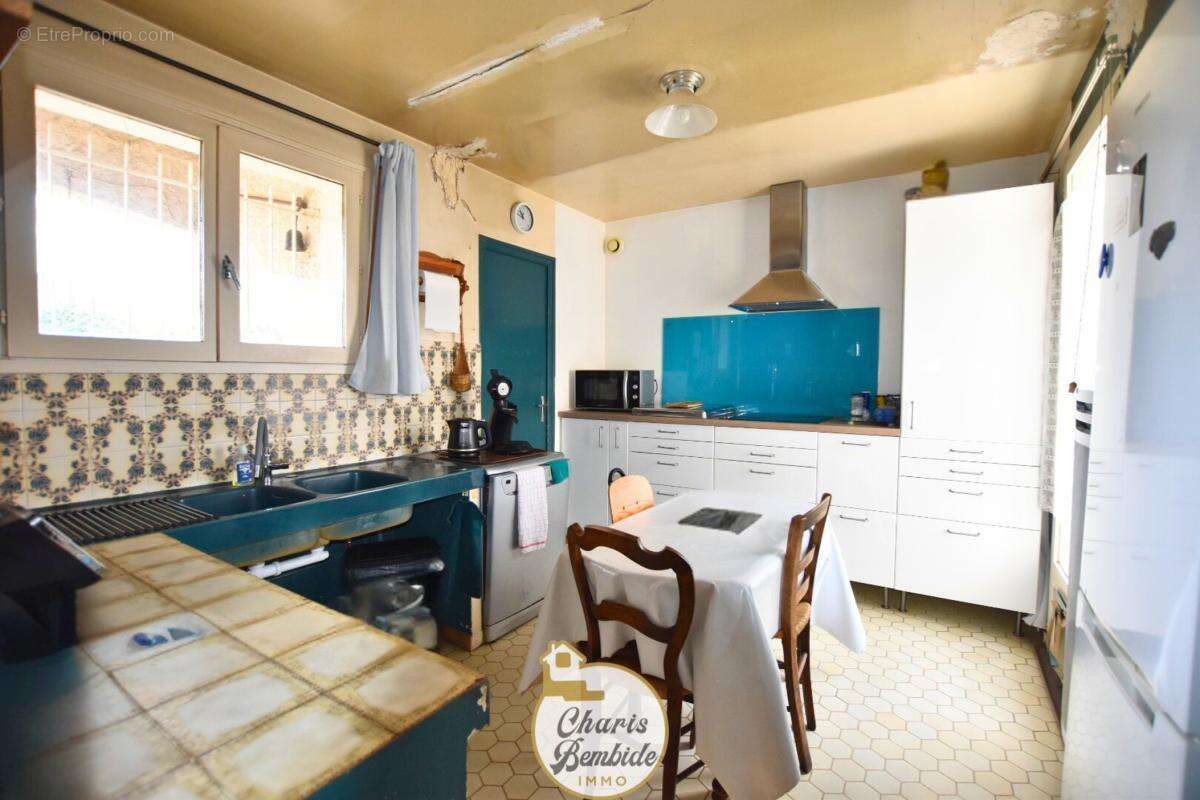 Maison 141 m² à Bernis  - photo 4