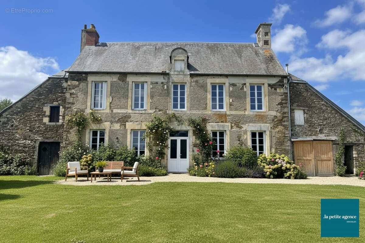 Maison à THURY-HARCOURT