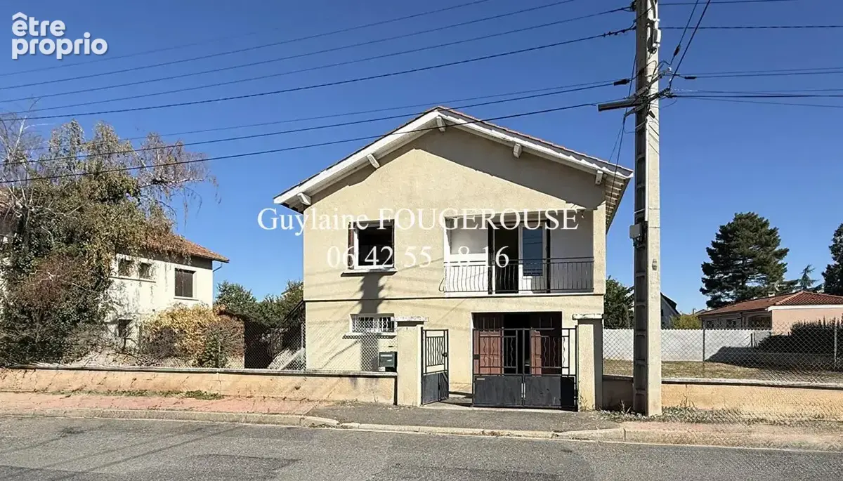 Maison au centre de SAVIGNEUX  42600 - 4 chambres - photo 1