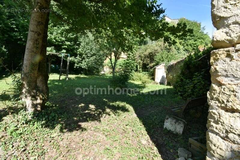 Maison à ARGENTON-SUR-CREUSE