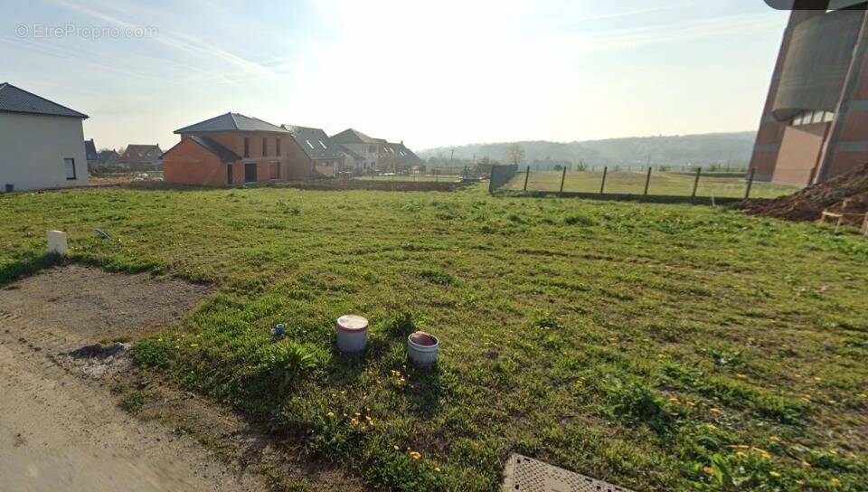 Terrain à MAISNIL-LES-RUITZ
