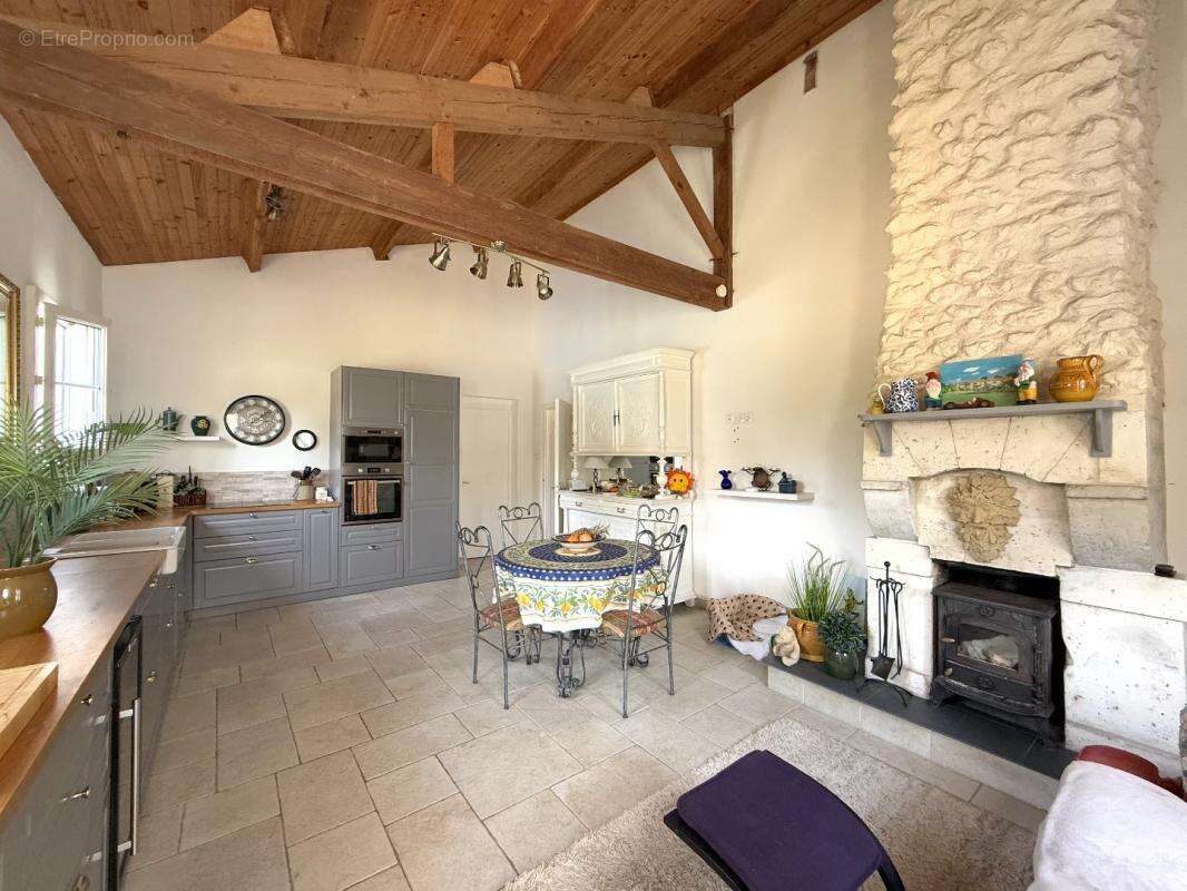 Maison à SAINT-ROMAIN