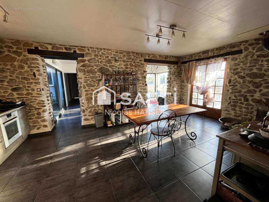 Photo 3 - Maison à BESSEGES