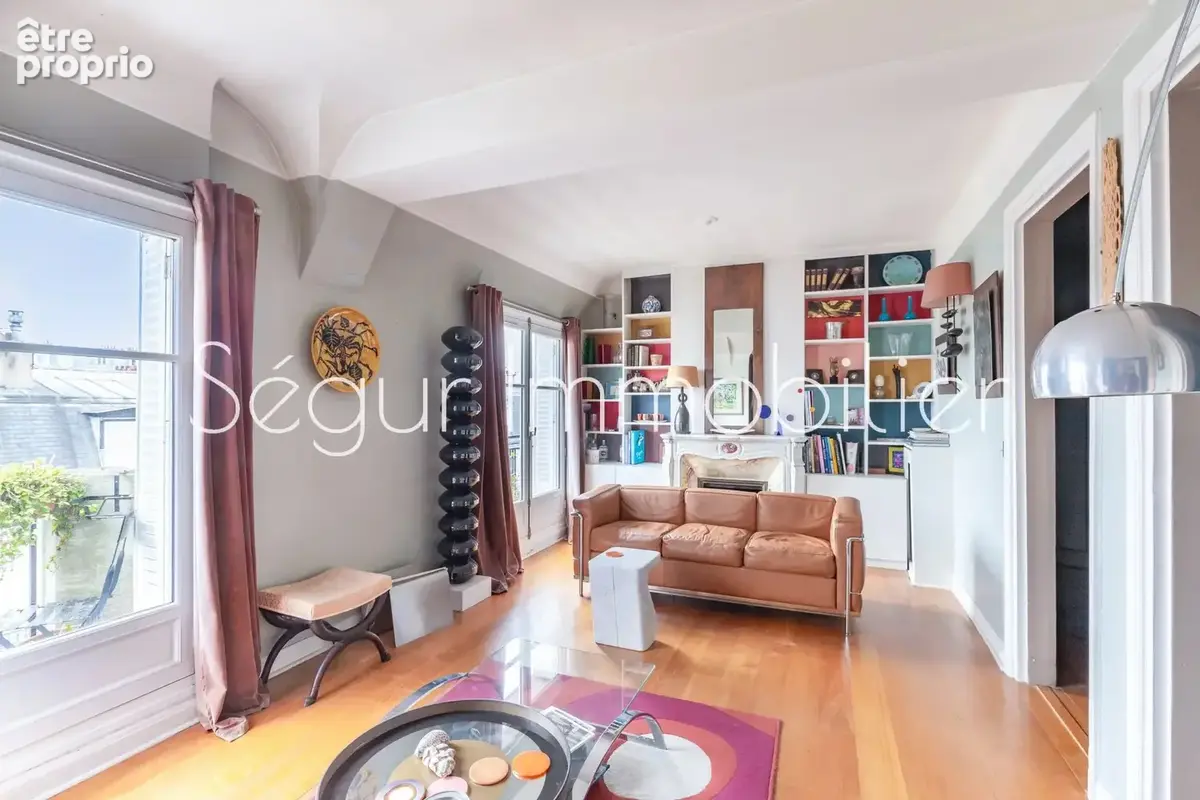 Duplex aux 2 derniers étages avec balcons, Auteuil Sud - photo 2