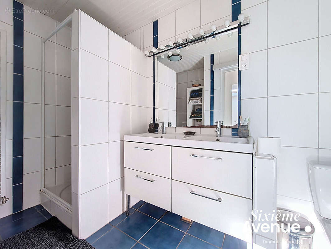 Maison à SAINT-SYMPHORIEN-D'OZON