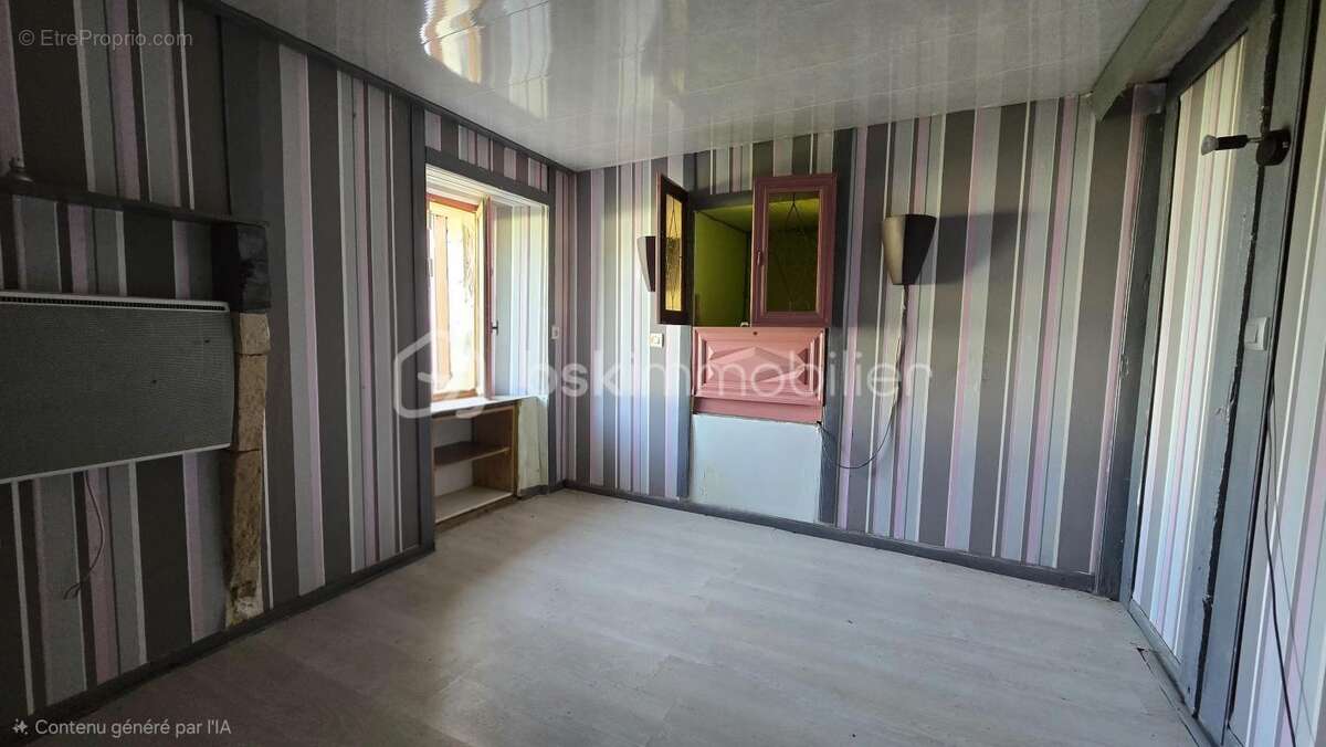 Maison à SAINT-SAUVANT