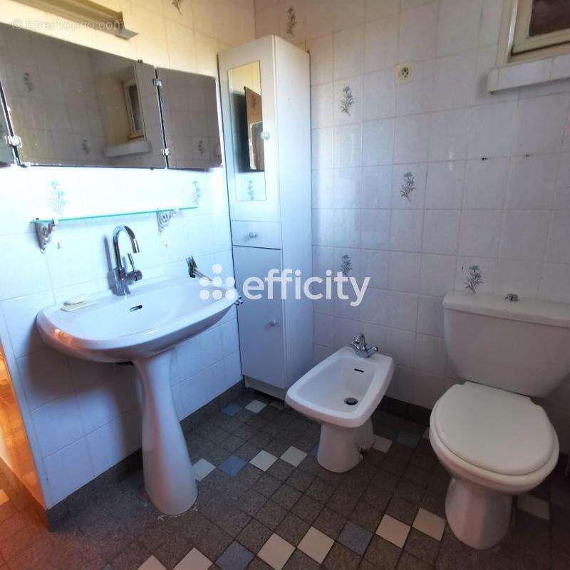 Maison 157 m² à Longueville-Sur-Scie  - photo 15