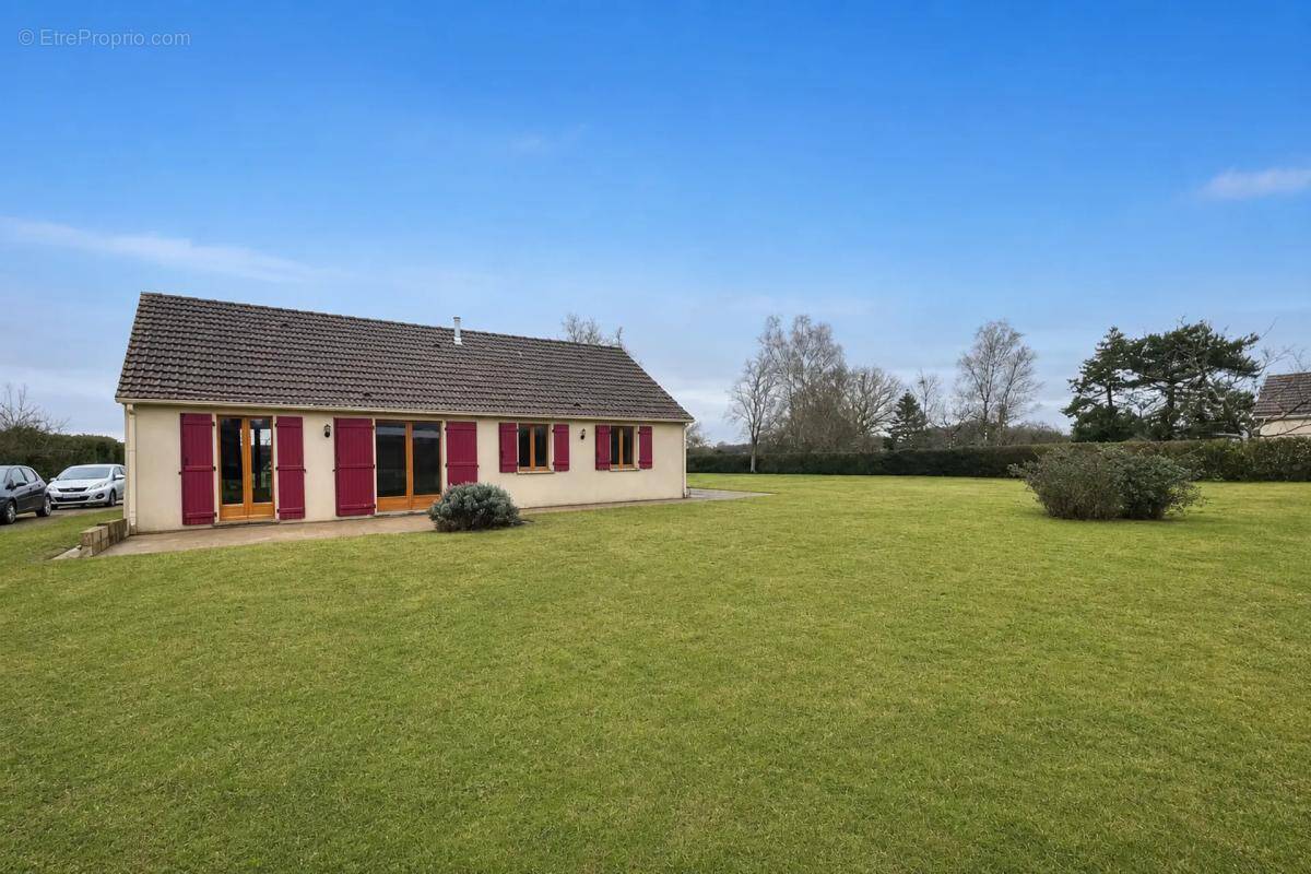 Maison à MELLEROY