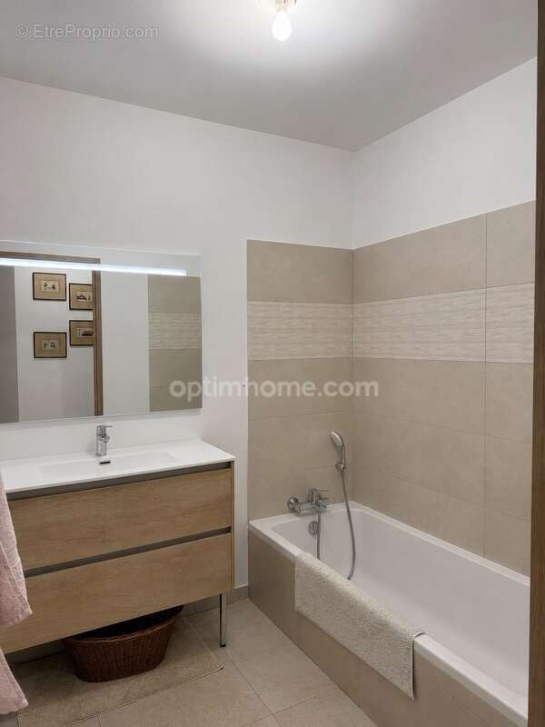 Appartement à HYERES