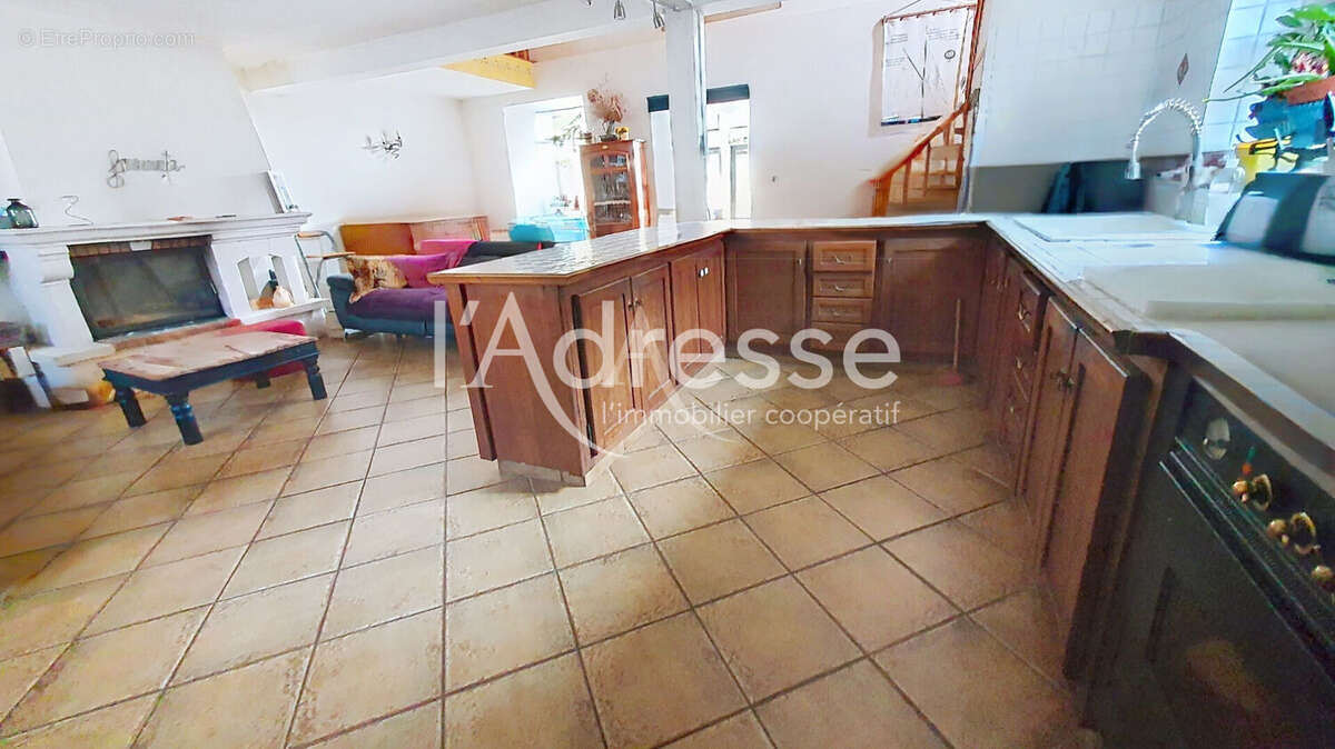 Maison à VARREDDES
