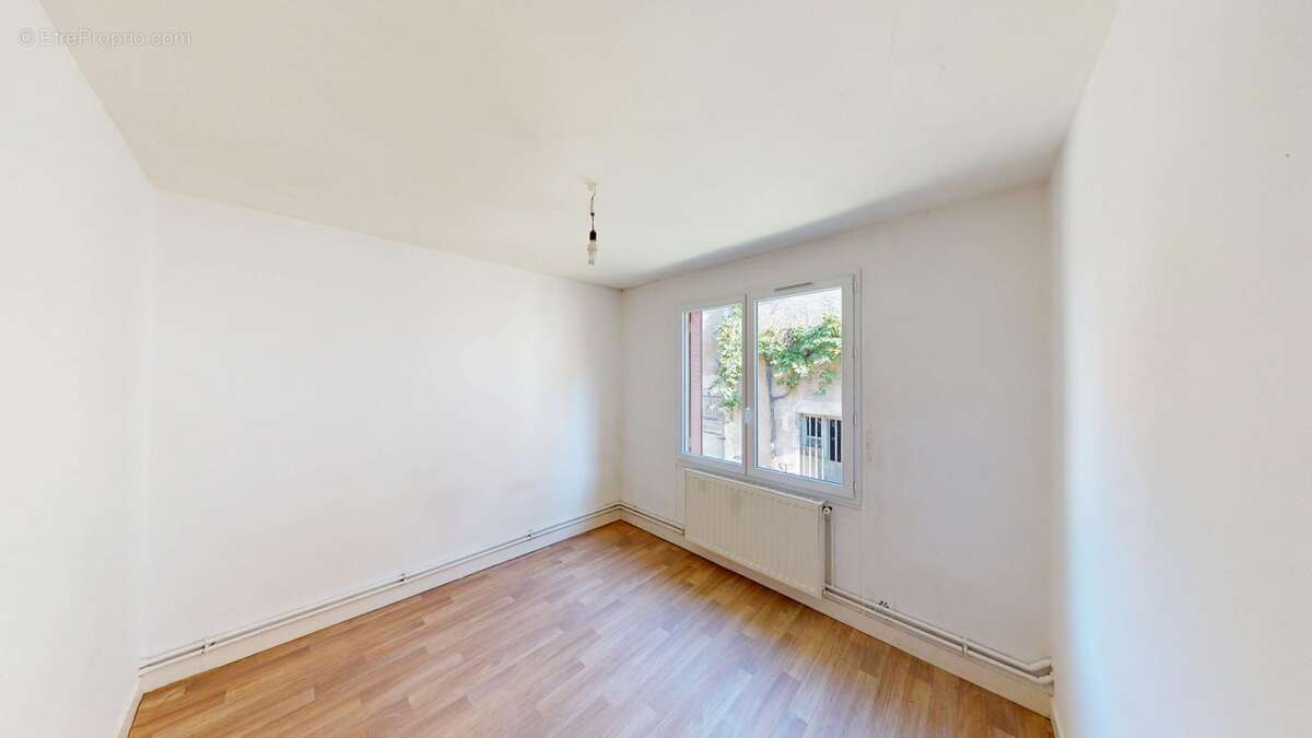 Maison à SAINT-BOUIZE