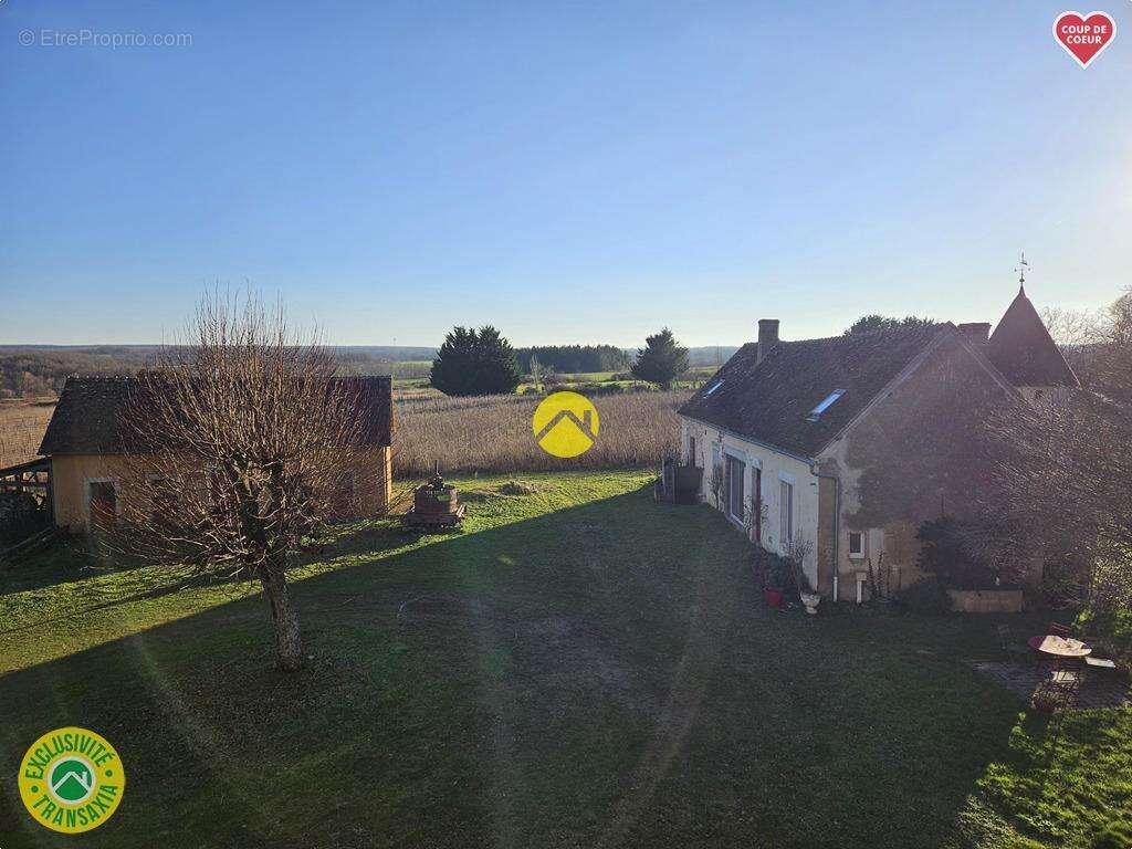 Maison à CHATEAUMEILLANT