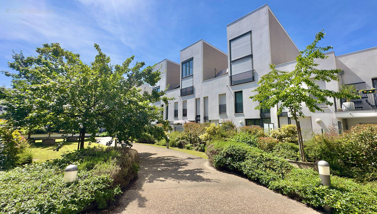 Appartement à ATHIS-MONS