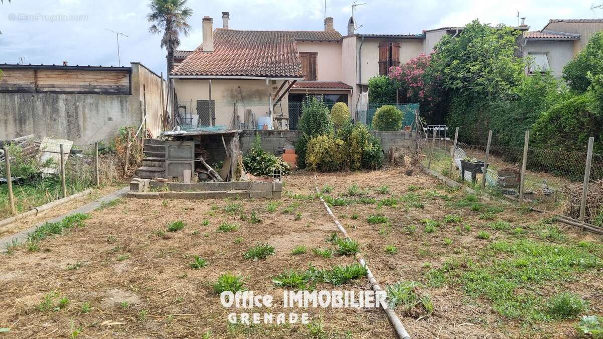 Maison à ONDES