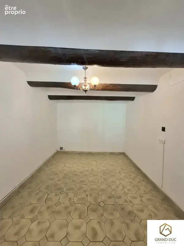 Loft de 96 m2   2 chambres   fort potentiel   dpe b - photo 2