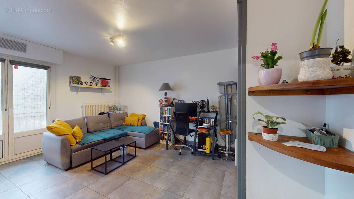 Appartement à LONGVIC