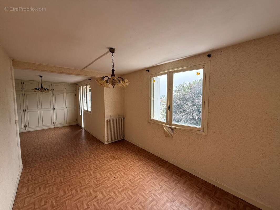 Appartement 68 m² à Pau  - photo 2