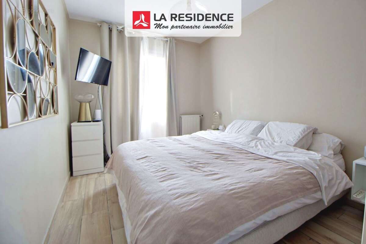 Maison 131 m² à Chapet  - photo 5