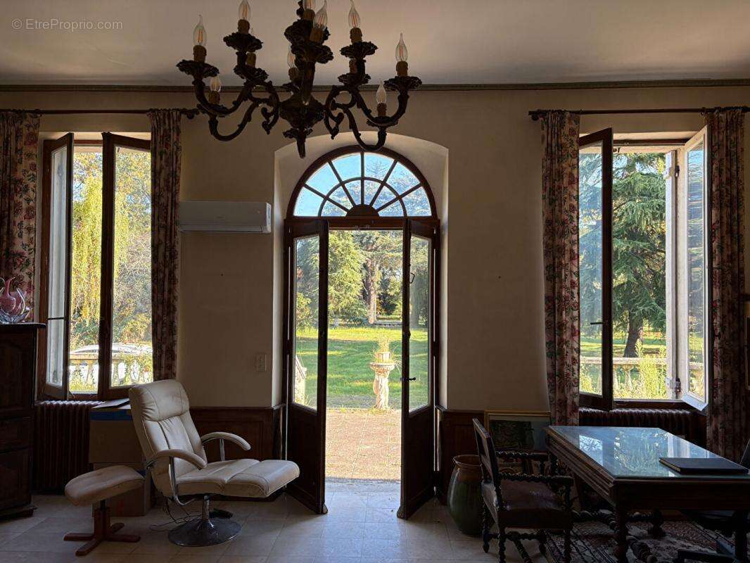 Maison à LAMOTHE-LANDERRON