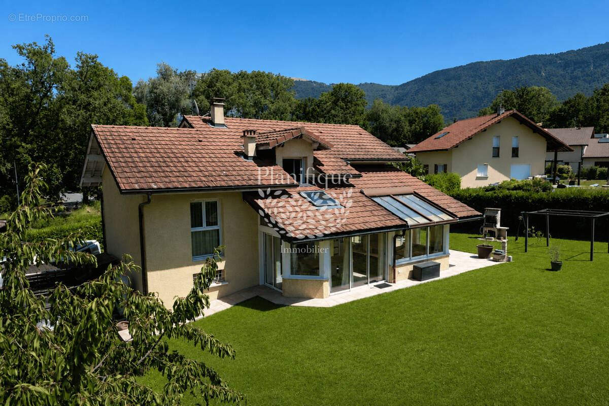 Maison à ARCHAMPS