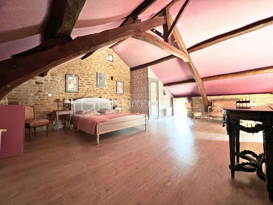 Maison à BRETTEVILLE-SUR-LAIZE