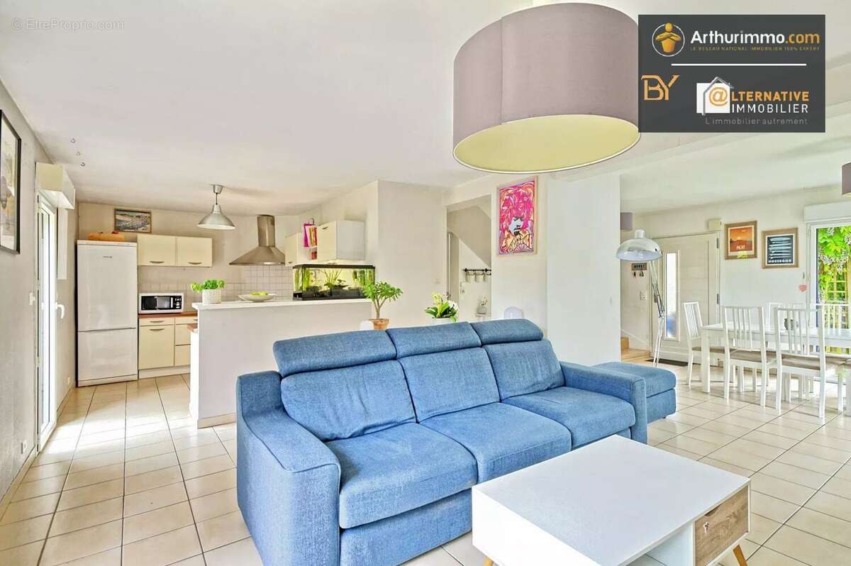 Maison à SAINT-SULPICE-LA-FORET