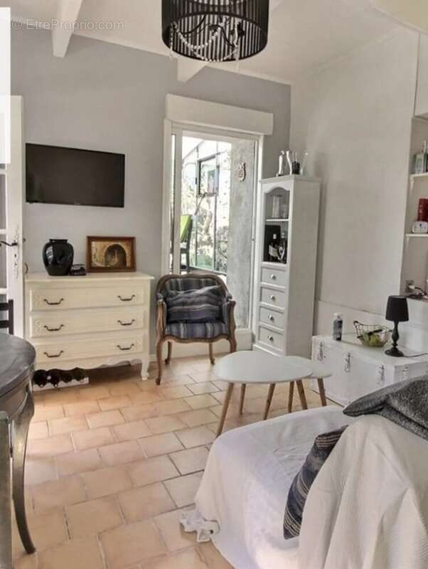 Maison à LORGUES