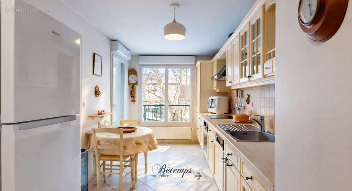 Appartement à LYON-5E