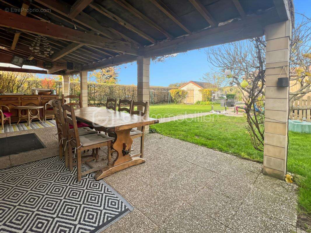 Maison à MORIGNY-CHAMPIGNY