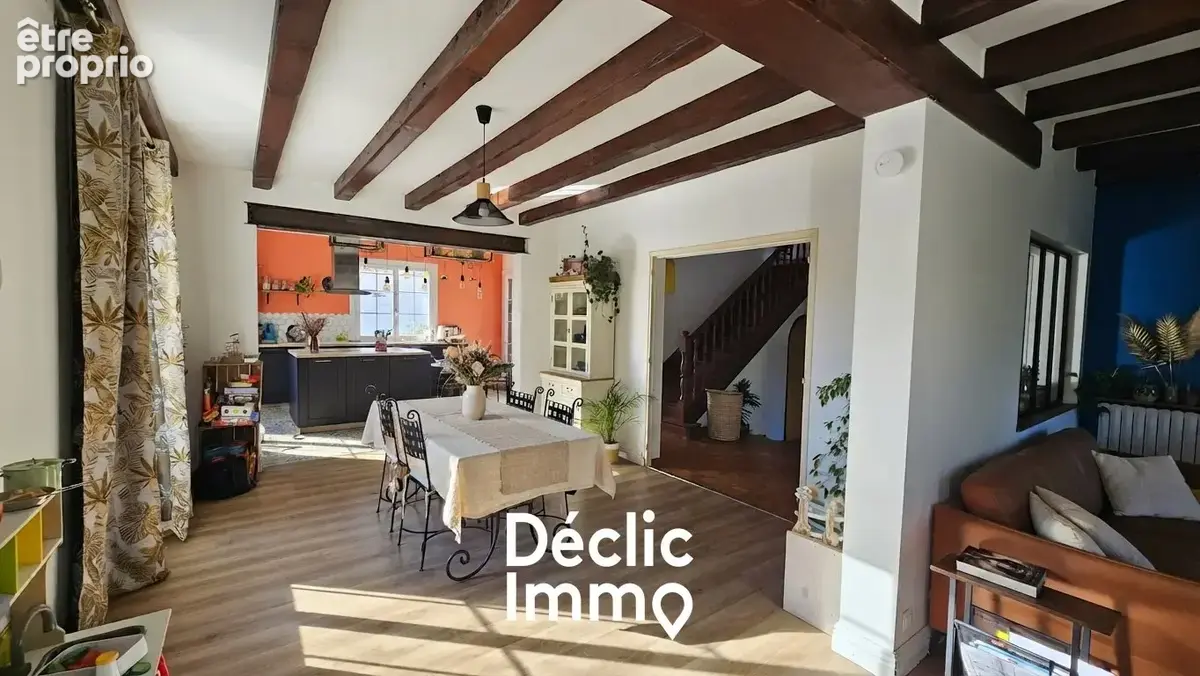 Belle maison familiale indépendante de 156 m² avec grand jardin à Chauray - photo 5