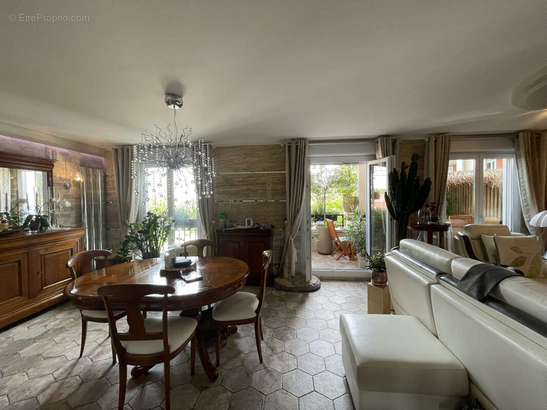 Appartement à SAINT-OUEN-L'AUMONE