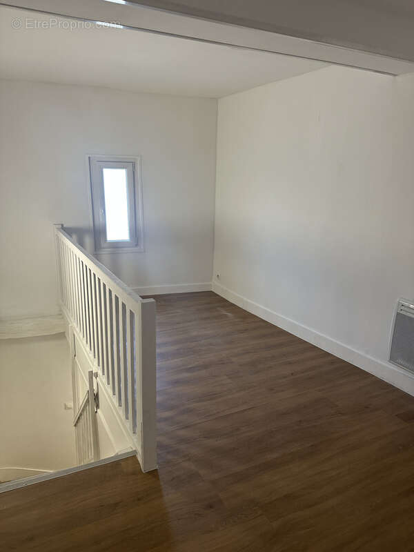 Agreable maison centre de chatellerault avec cour - photo 7