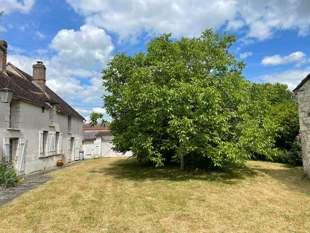 Maison à CHAMPLOST