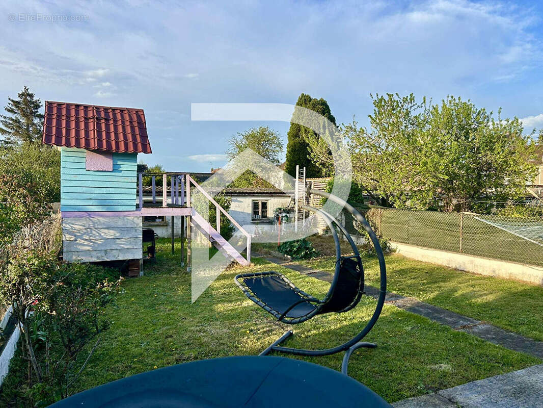 Maison à AULNOY-LEZ-VALENCIENNES