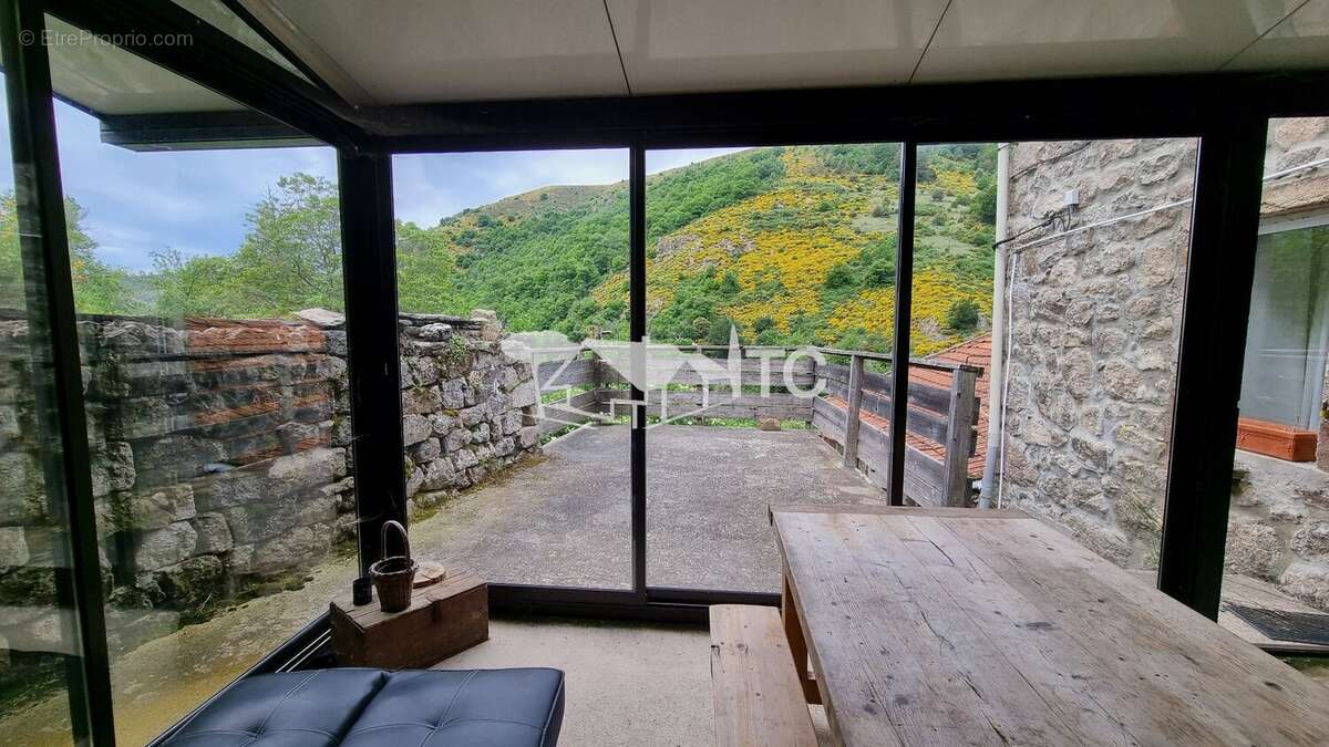 Maison à MONTSELGUES