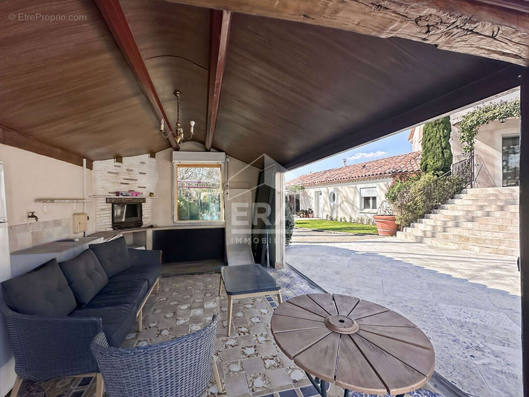 Maison à SAINT-REMY-DE-PROVENCE