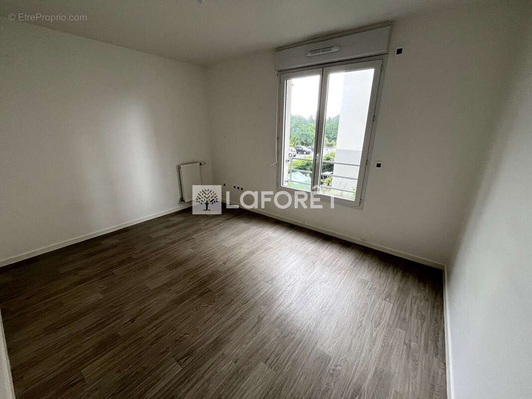 Appartement à HARDRICOURT
