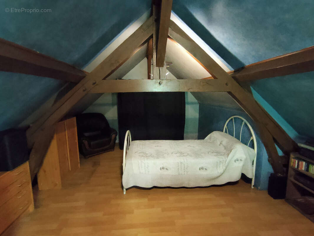 Maison à LORIGES