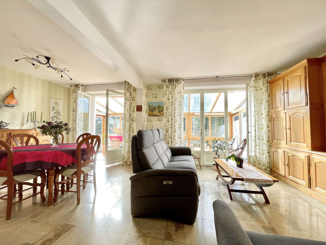 Maison à HEROUVILLE-SAINT-CLAIR