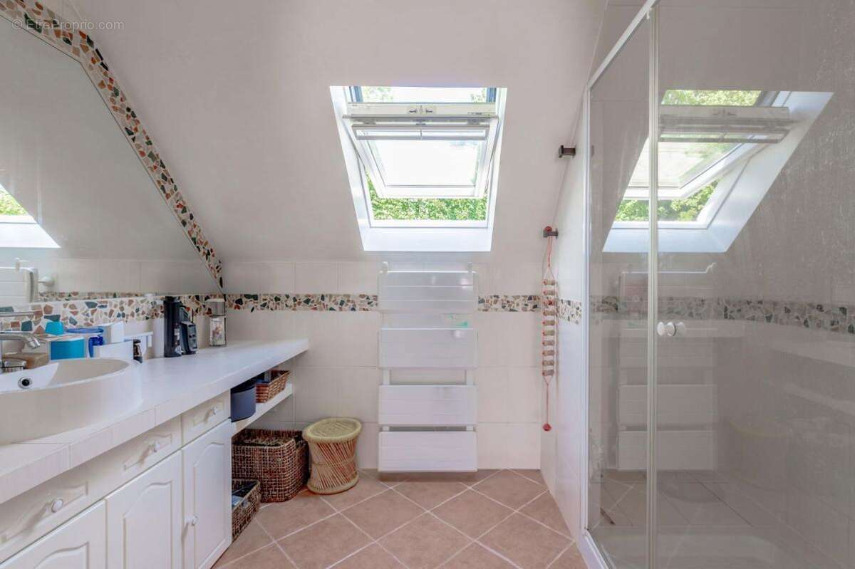 Maison à SOISY-SUR-SEINE