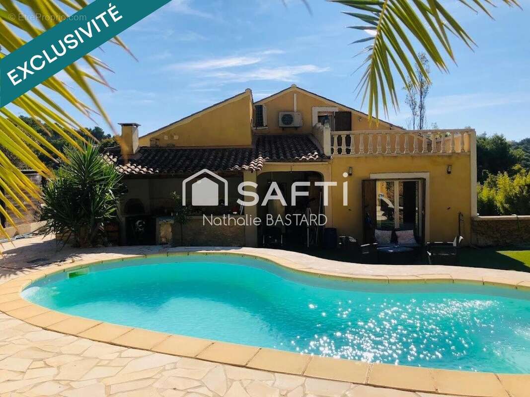 Photo 2 - Maison à ENSUES-LA-REDONNE