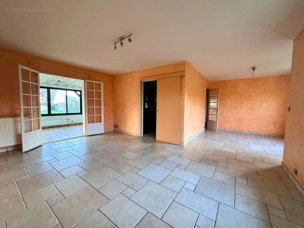 Maison à VILLERS-BOCAGE