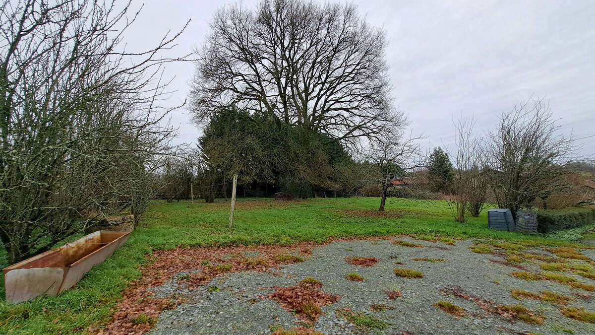 Maison à SAINT-PARDOUX